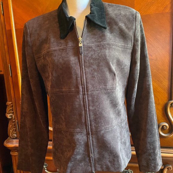 Jessica Howard Dresses & Skirts - "Jessica Howard" Skirt Suit, Size 14; fits like a 12.